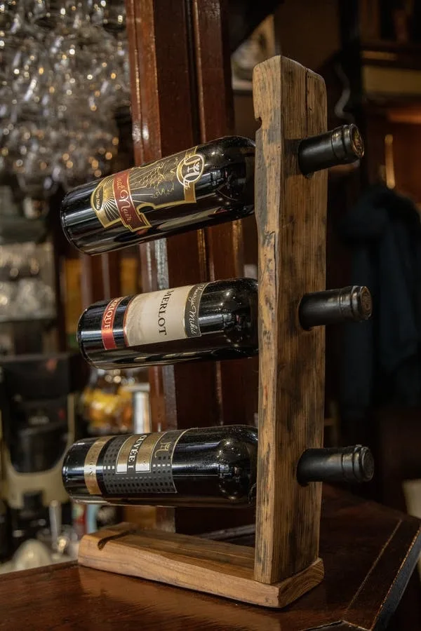 featured image - Great Decor Ideas for Wine Lovers