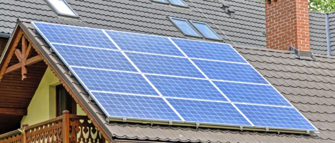 What Do Solar Panels Cost, and Are They Worth It?