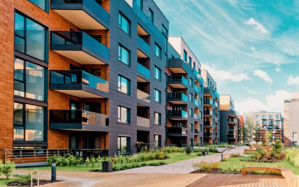 What Makes a Townhouse Apart from a Condo? image - What Makes a Townhouse Apart from a Condo?