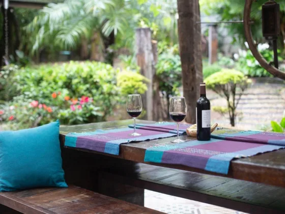 featured image - 5 Charming Ways to Spruce Up Your Backyard