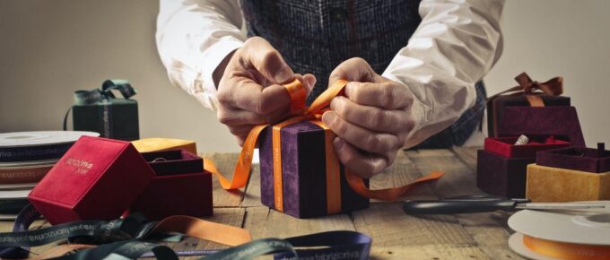 Best Corporate Gift Ideas for Employees