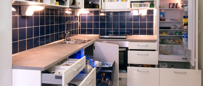 How Much Does It Cost to Have a Cabinet Made?