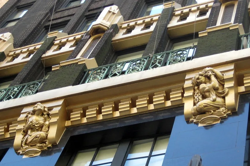 featured image - Things to Look For While Choosing the Right Railing for Multi-family Building