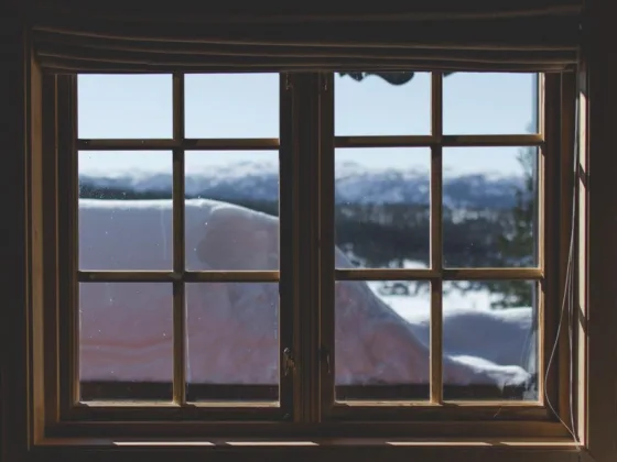 featured image - Top 7 Window Replacement Tips