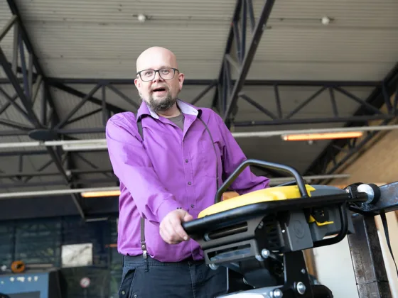 featured image - What Is a Vibration Exercise Machine and Is It Worth Buying