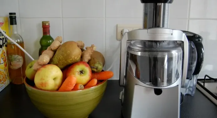 What are the 5 Benefits of Steam Juicers?