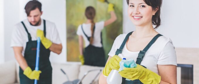 5 Ways Professional Home Cleaners Save You Money