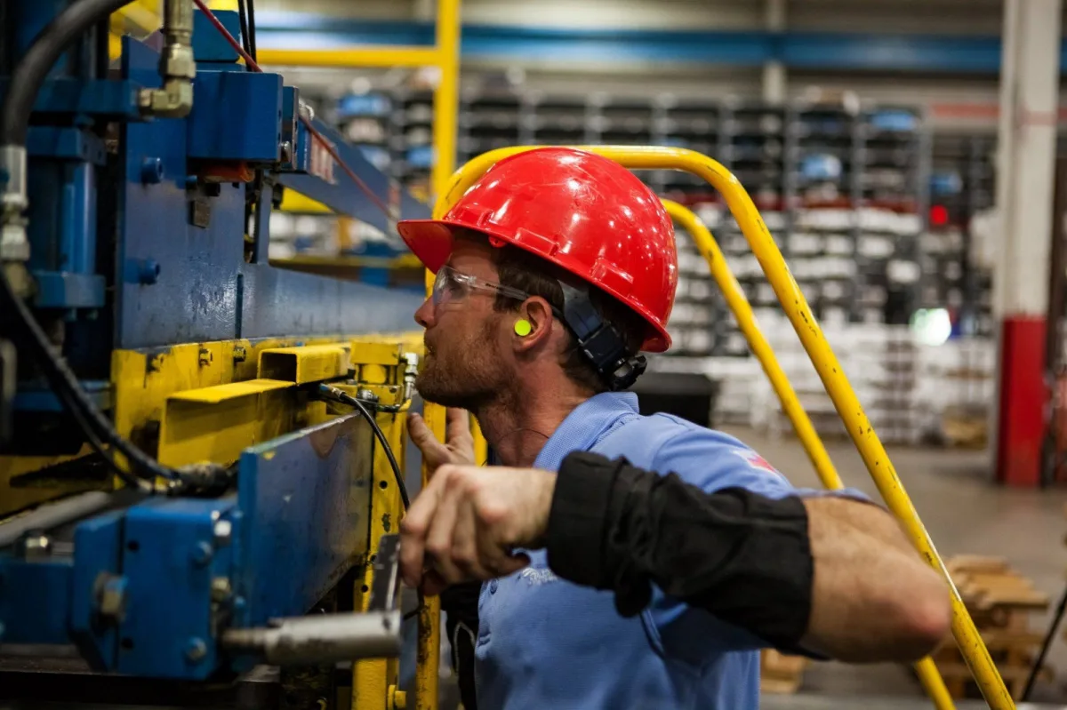 6 Ways to Increase Productivity of Your Manufacturing Plant image - 6 Ways to Increase Productivity of Your Manufacturing Plant