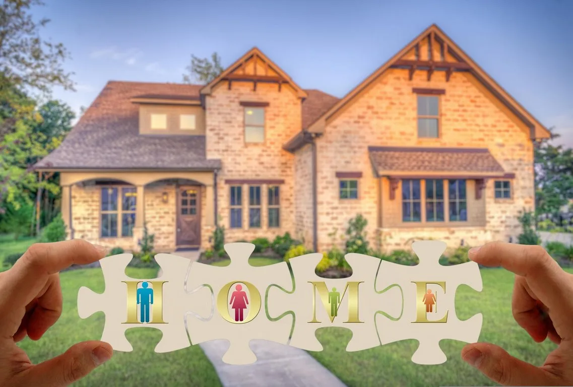 featured image - Effective Pest Control Strategies for Your Home