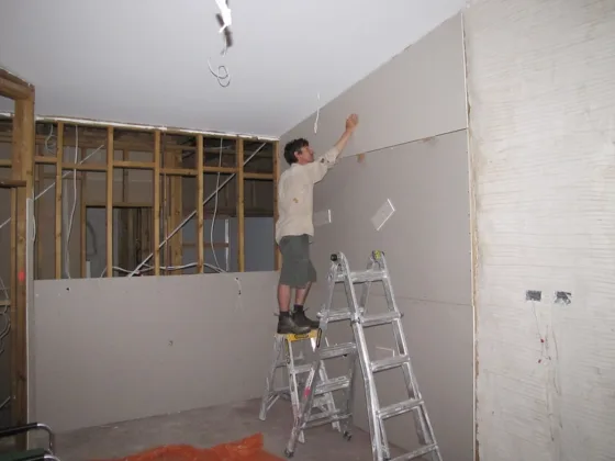 featured image - The Advantages and Disadvantages of Plasterboard