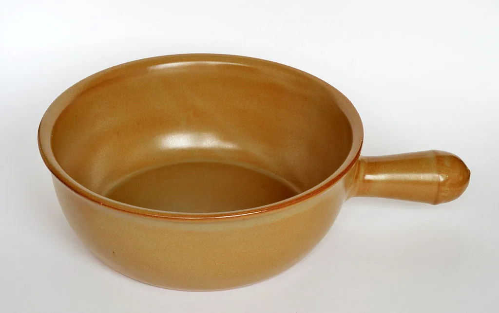 featured image - What Are the Advantages of Ceramic Cookware