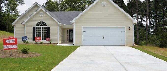 Are You on A House Hunt? Look For These Things!