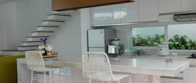 Easy Tips to Select Perfect Furniture for Your Kitchen