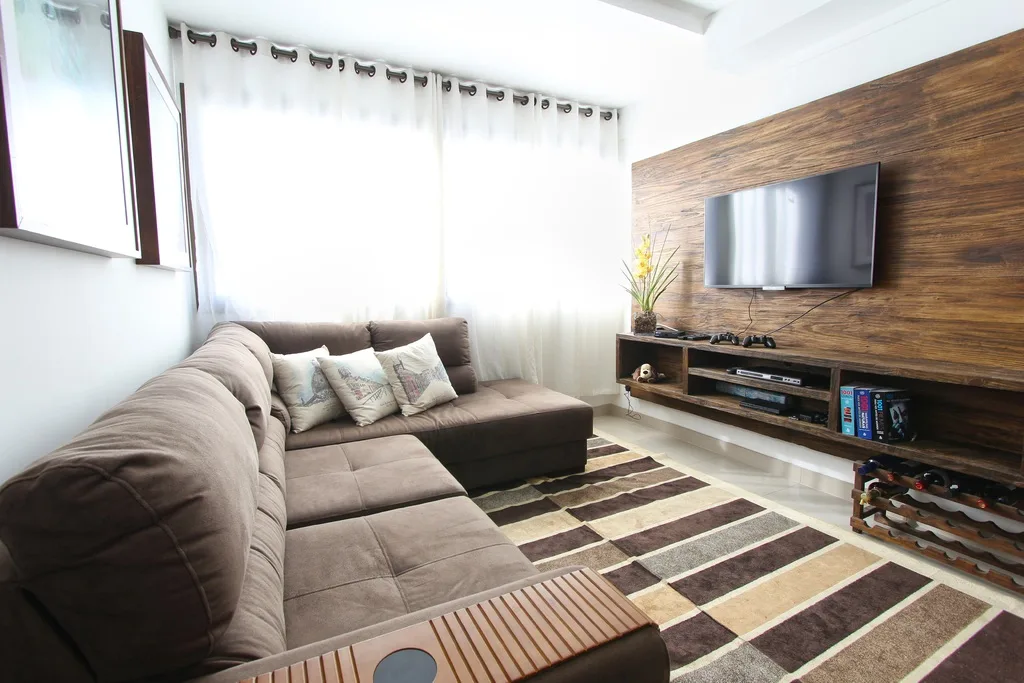 How to Decorate Small Living Room with a Television image - How to Decorate Small Living Room with a Television