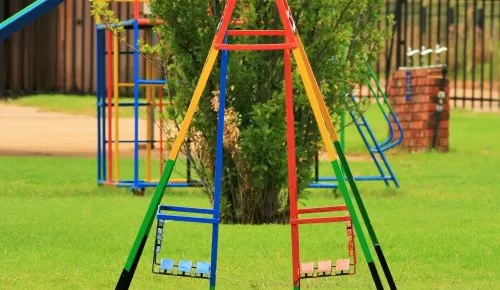 4 Ways to Create Environmentally Friendly Playground Equipment
