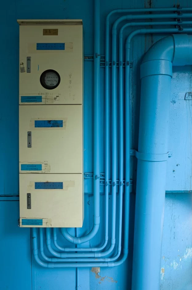 Image - Checking the Temperature of Your Hot Water