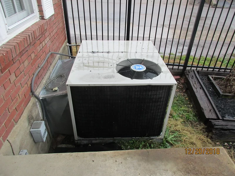 image - Top 5 Signs That You Need HVAC Maintenance Service
