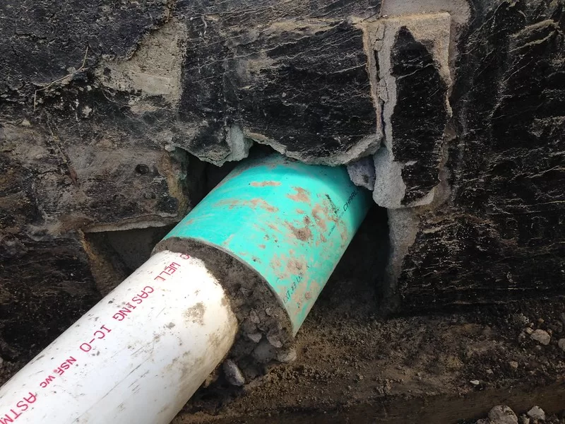 How To Fix a Broken Drain Pipe That's Underground image - How To Fix a Broken Drain Pipe That's Underground