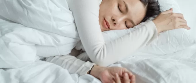 What Do You Wear to Sleep in Cold Weather?
