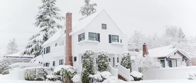 Winter Roofing Problems to Fix Before They Cause Major Damage