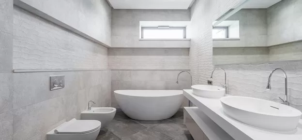 4 Reasons Natural Stone Works Well in a Shower