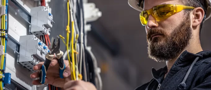 6 Basic Electric Maintenance Tips Every Homeowner Should Know