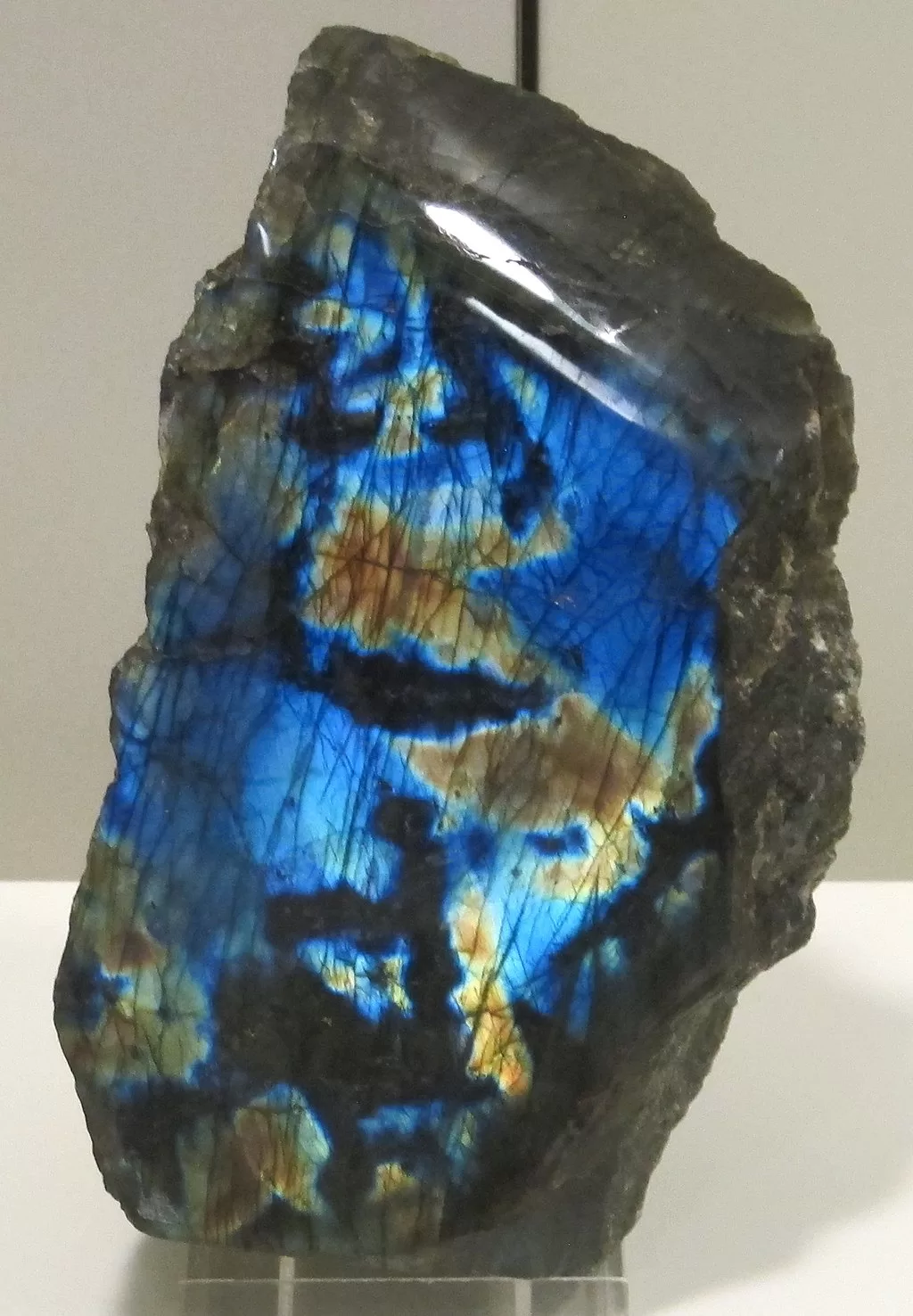 image - 5 Reasons to Add High Quality Labradorite to Your Home Collection