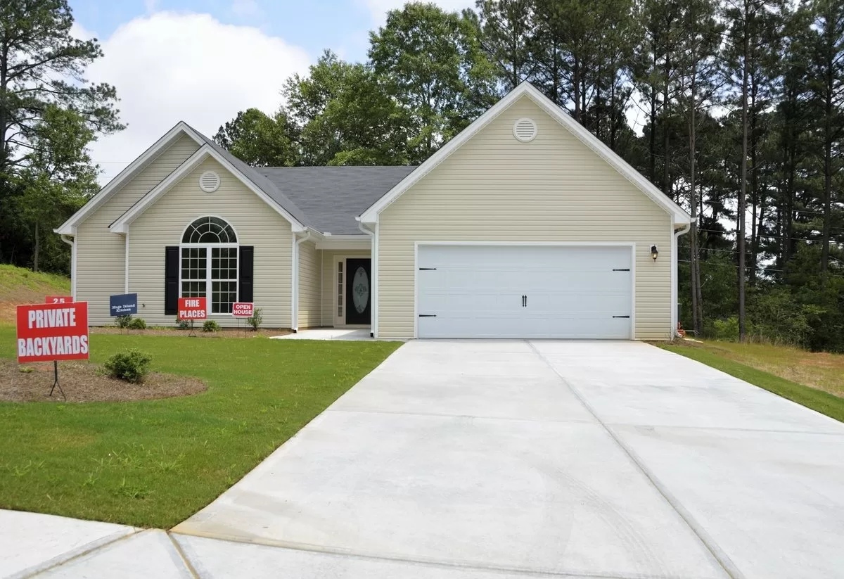 Selling Your Home Here’s How to Get Rid of Unpleasant Odors image - Selling Your Home Here’s How to Get Rid of Unpleasant Odors