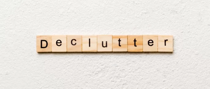A Complete Guide to Decluttering and Reorganizing Your Living Space