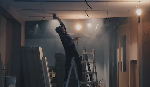 How To Find Licensed Builders For Building Repairs