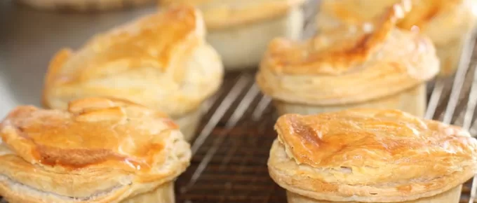 How To Find Mini Skips Adelaide for Your Bakery Business?