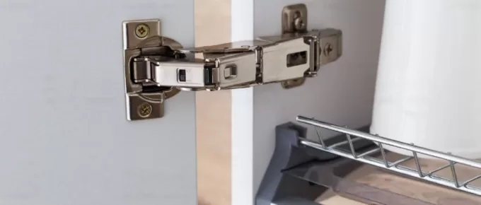 Cabinet Protection and Customer Comfort: The Role of Slow Close Hinges and Small Tables in B2B Kitchen Design