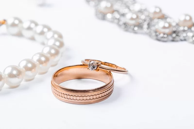 Timeless Elegance: Wedding Bands for Forever and Always Image - Timeless Elegance: Wedding Bands for Forever and Always