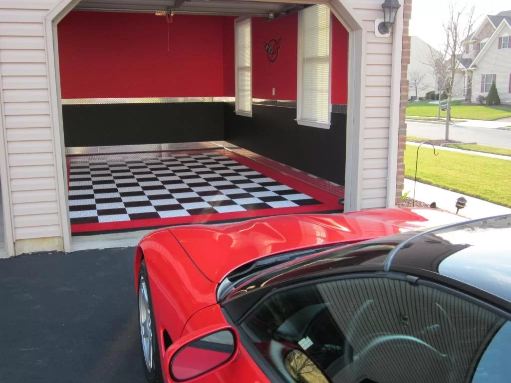 5 Warning Signs to Invest In Garage Renovation Sooner Than Later image - 5 Warning Signs to Invest In Garage Renovation Sooner Than Later