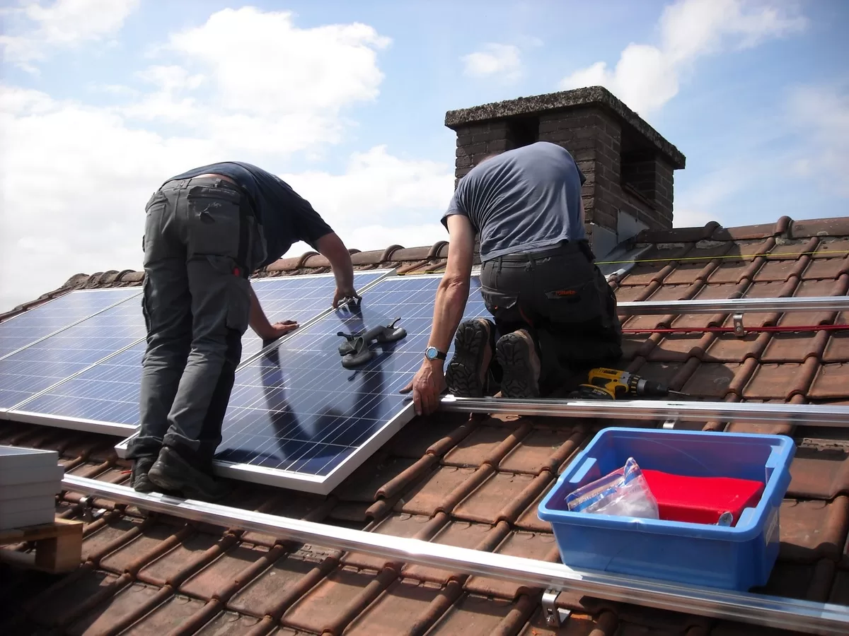 The Ultimate Roofing Battle: Metal vs. Asphalt Shingles image - The Ultimate Roofing Battle: Metal vs. Asphalt Shingles