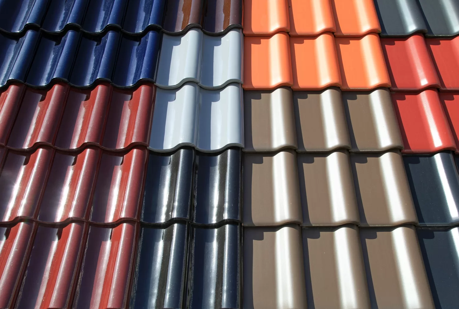 Rubber Roofing vs. Traditional Roofing: Which One Beats the Other? image - Rubber Roofing vs. Traditional Roofing: Which One Beats the Other?