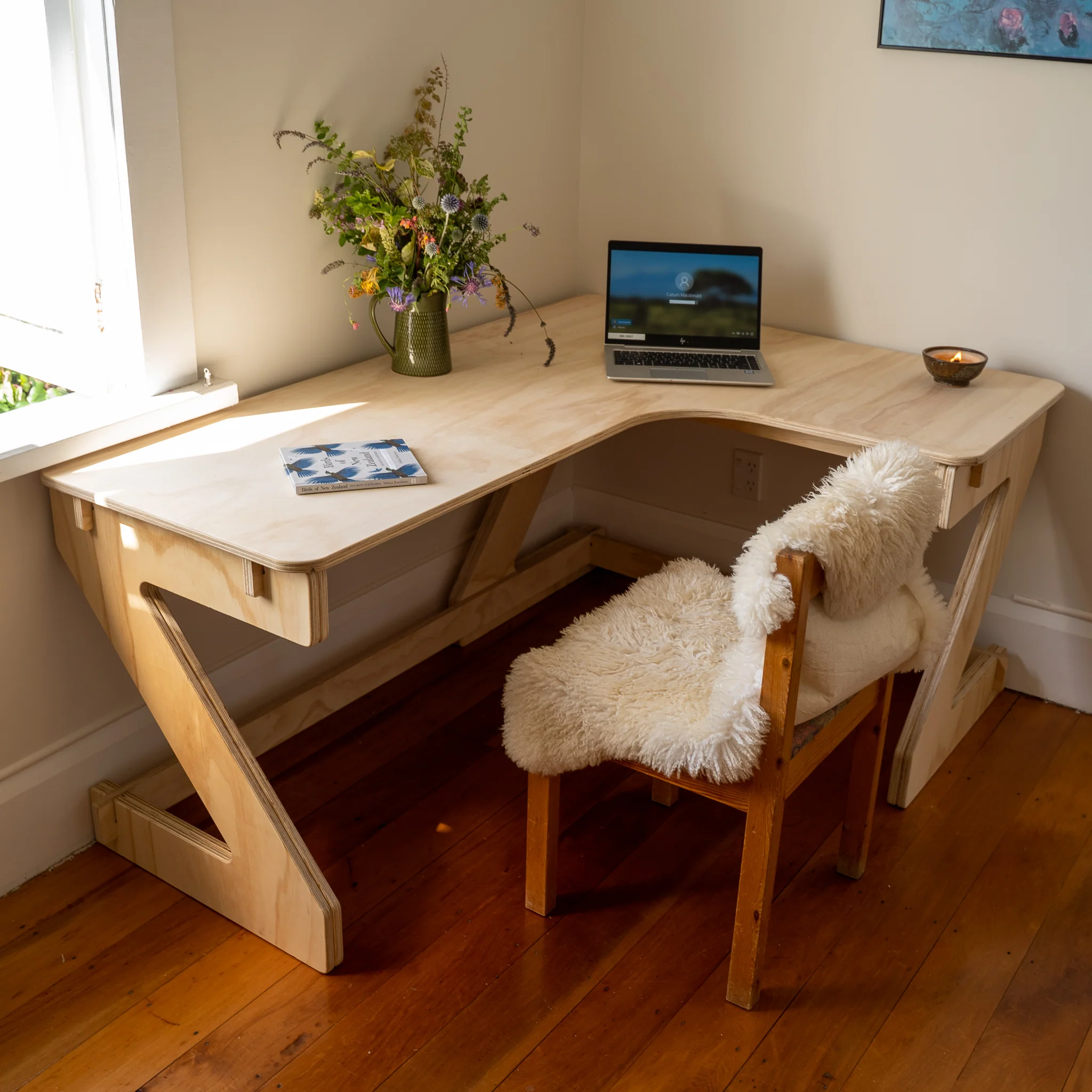 Benefits of Corner Desk for Home Office Setup image - Benefits of Corner Desk for Home Office Setup