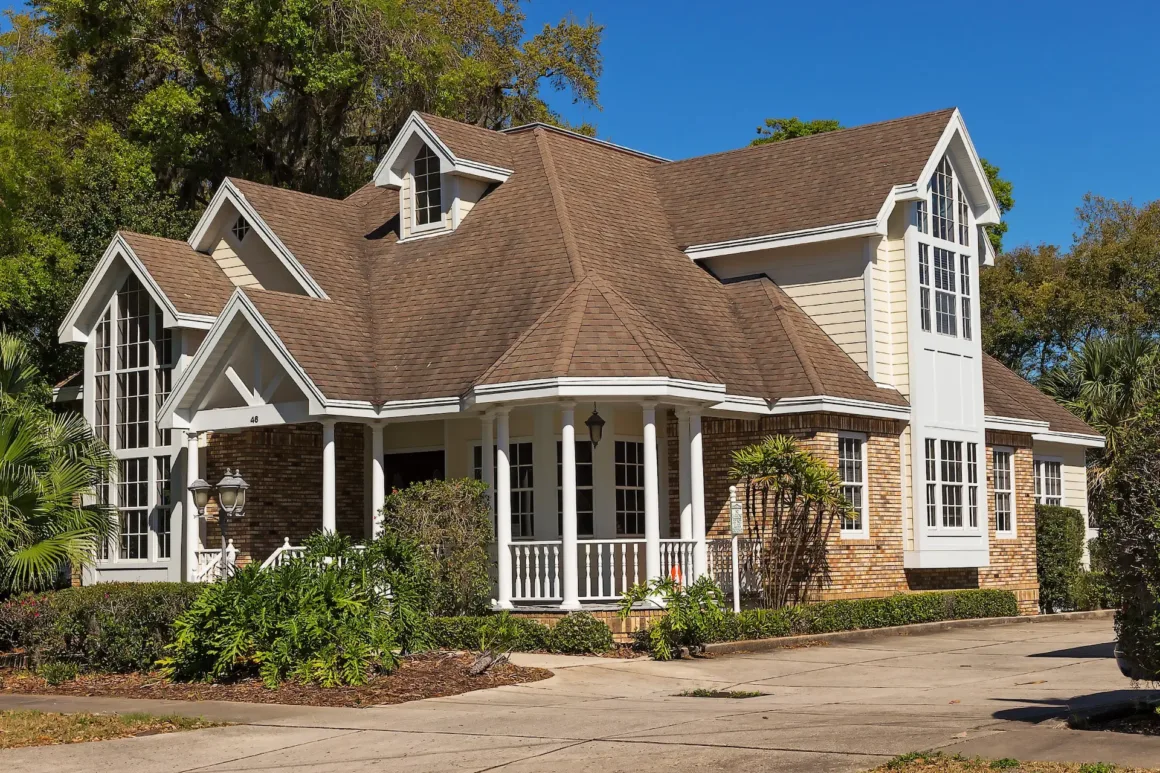 How to Choose the Best Company for Residential Roofing Services image - How to Choose the Best Company for Residential Roofing Services