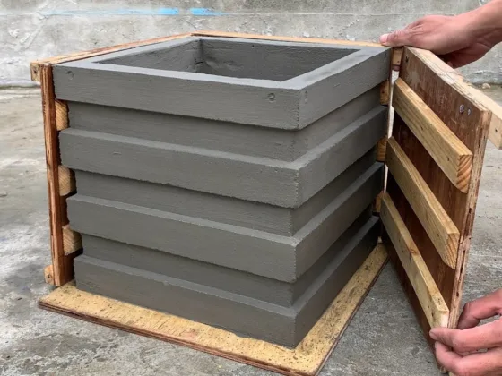 Making your own cement flower pots